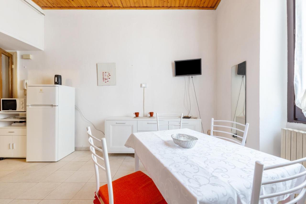 Darsena Navigli - Porta Genova M2 Studio Milan Extérieur photo